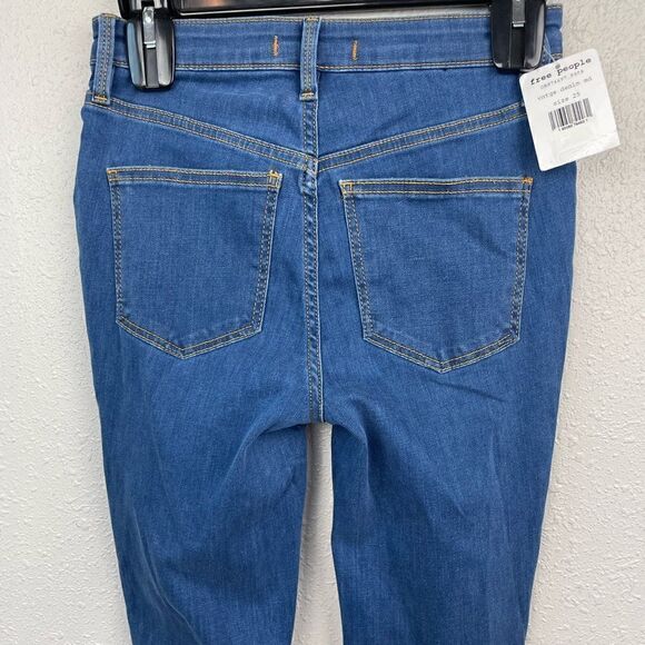 NWT Free People Vintage Distressed Denim Skinny Jeans Size 25 Regular - Picture 6 of 8